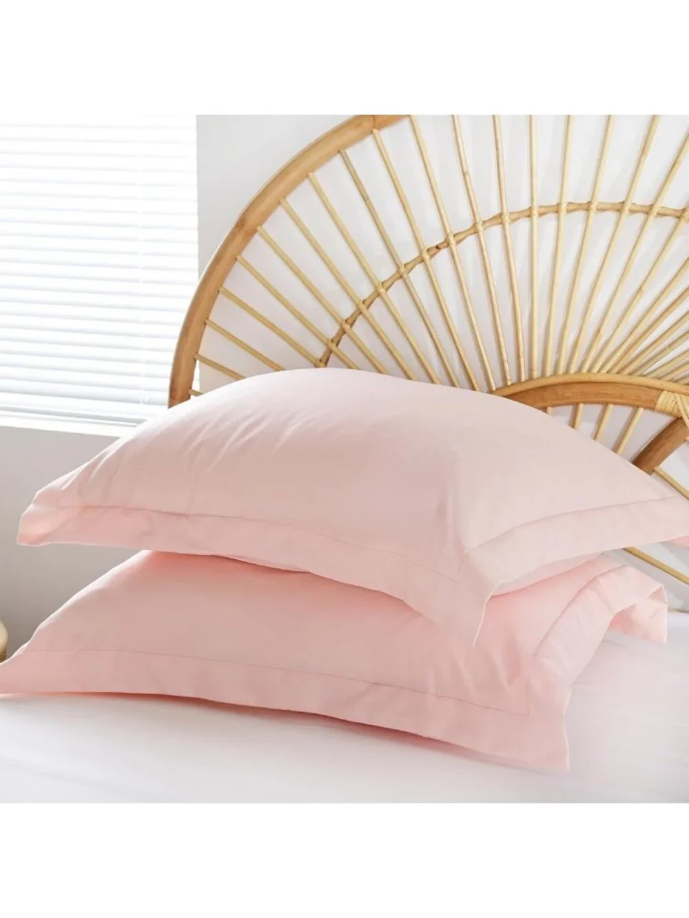 Blush Pink 7-Piece Queen Comforter Set | All-Season Bedding with Sheets & Shams